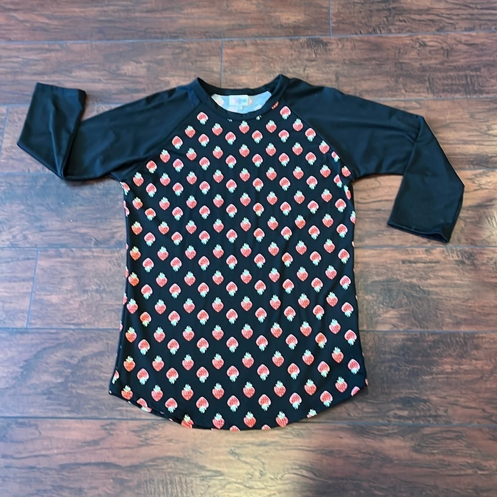 LuLaRoe small shirt strawberries